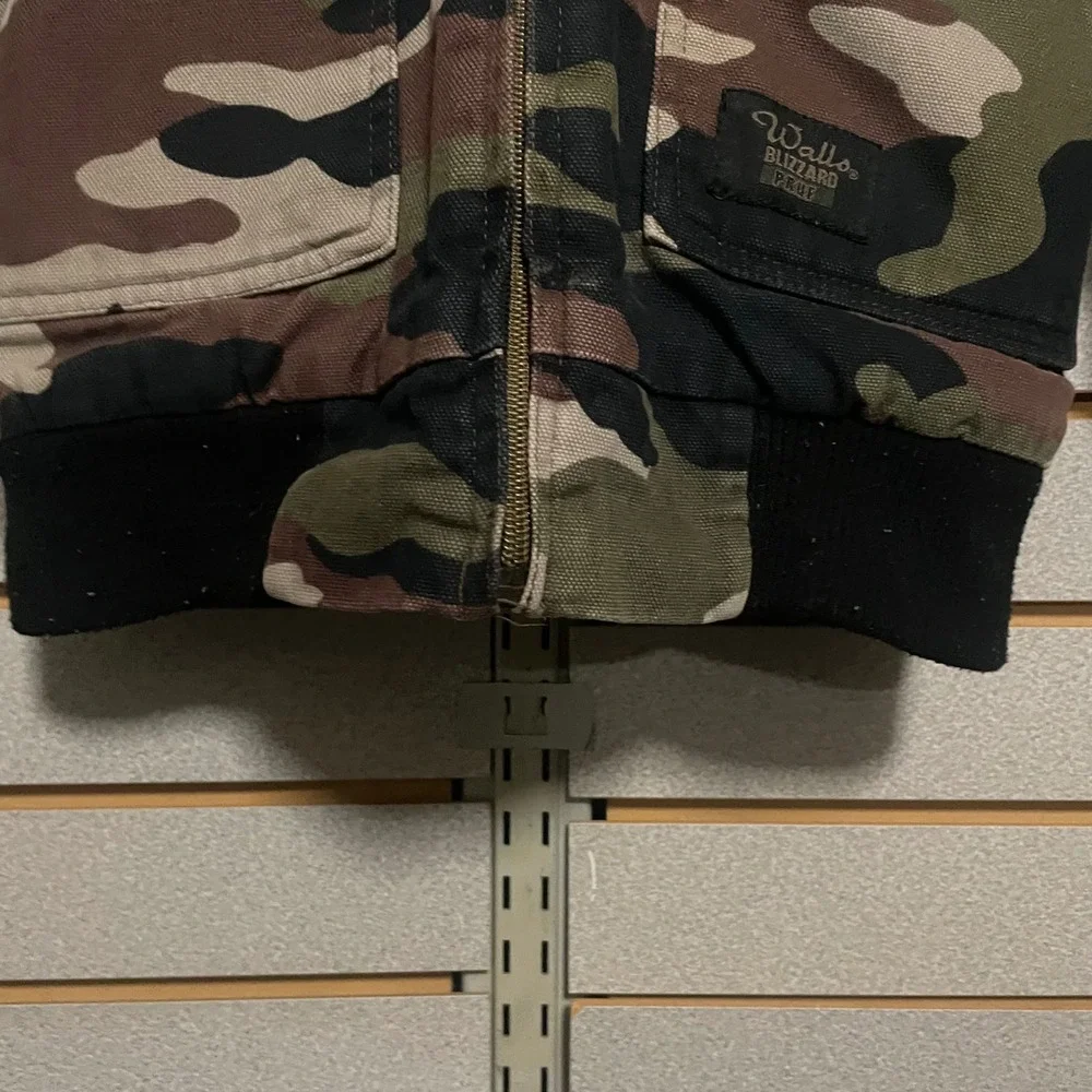 Walls Blizzard Pruf Kids Camo Hooded Bomber Jacket Insulated Work Coat Size 8/10